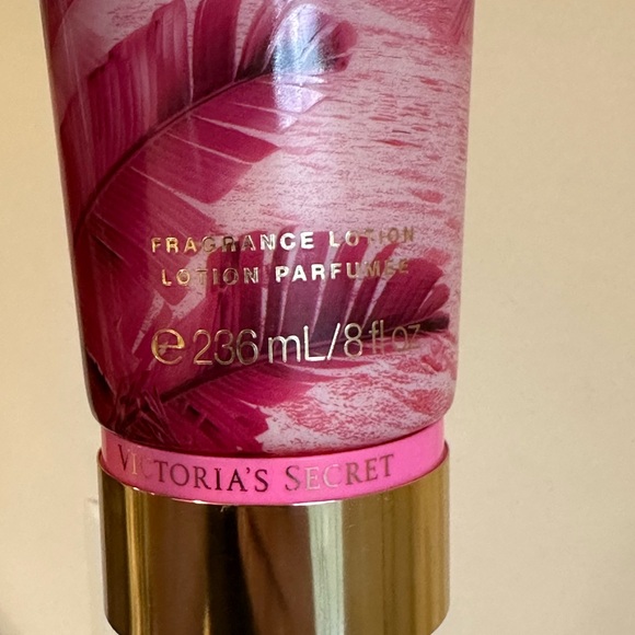Victoria's Secret Secret Sunrise Body Lotion 8 fl. oz. - NEW - Picture 5 of 6